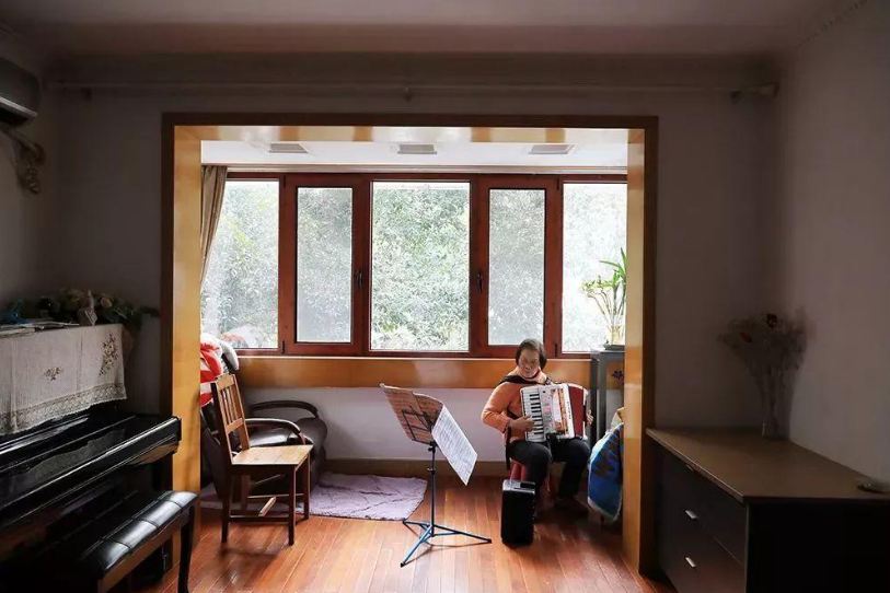 淘寶,老奶奶.png 淘寶,老奶奶.png